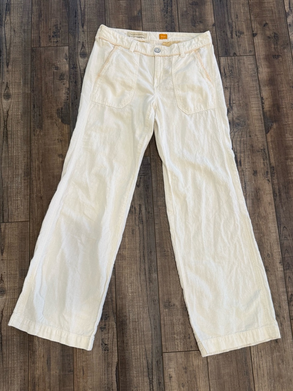 White linen/cotton blend lace trim pants